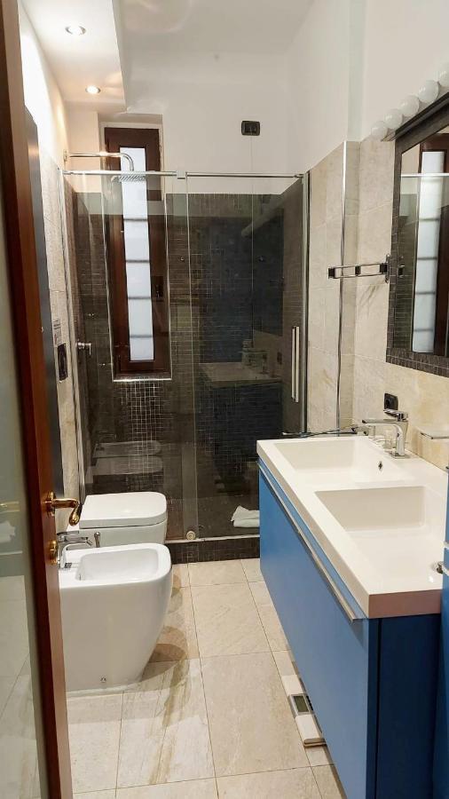 Vfh Stylish Boutique Apartment-City Center 米兰 外观 照片
