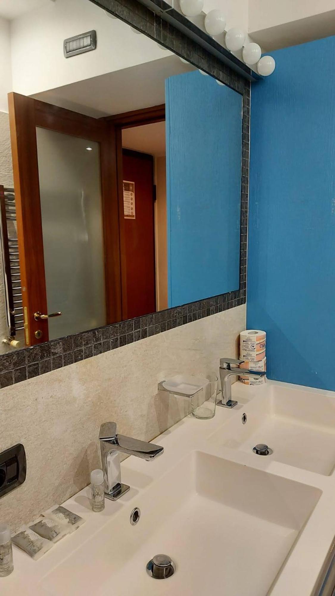 Vfh Stylish Boutique Apartment-City Center 米兰 外观 照片